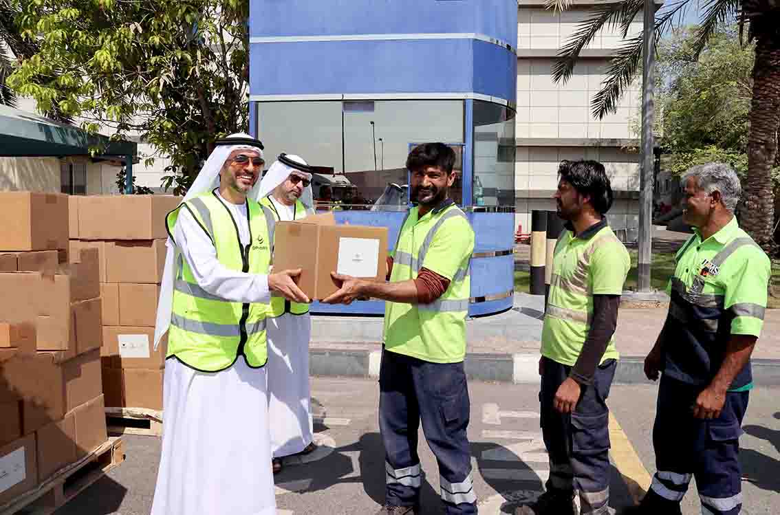 موانئ دبي العالمية تحتفي بشهر رمضان بتقديم 250 ألف وجبة طعام للموظفين في مجمع مساكن العمّال في جبل علي