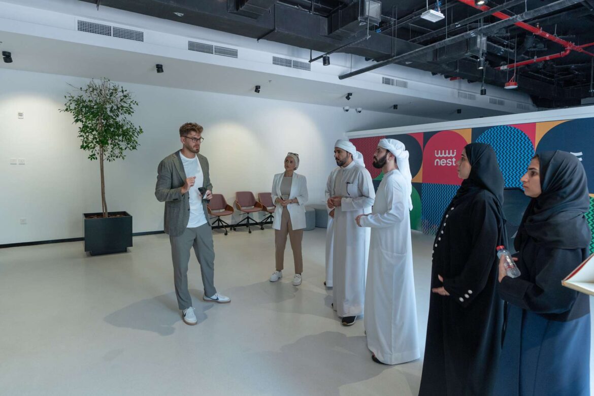 أرادَ تطلق مبادرات كبرى لدعم المجتمعات المحلية في الشارقة عقب الفيضانات الأخيرة