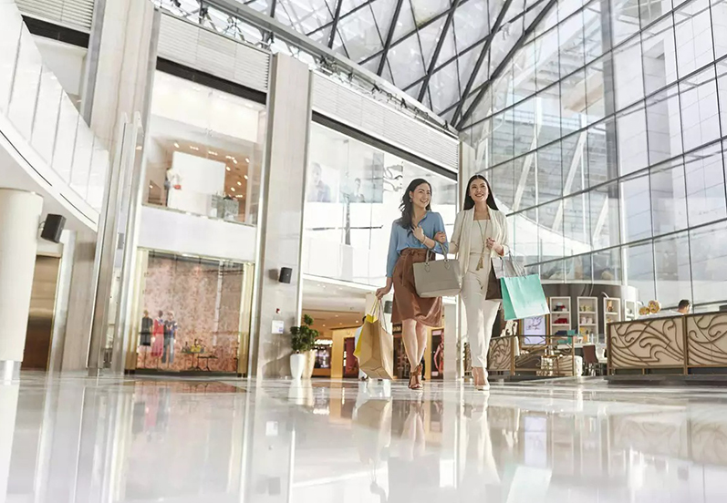 موسم تسوق استثنائي في الإمارات خلال صيف 2025