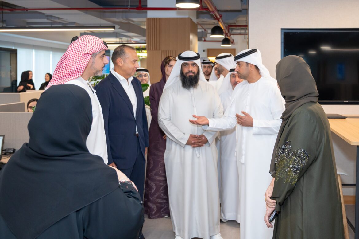 “دو” تكشف عن مركز اتصال العملاء الجديد بالفجيرة وتشغيله بطاقم إماراتي نسائي بالكامل