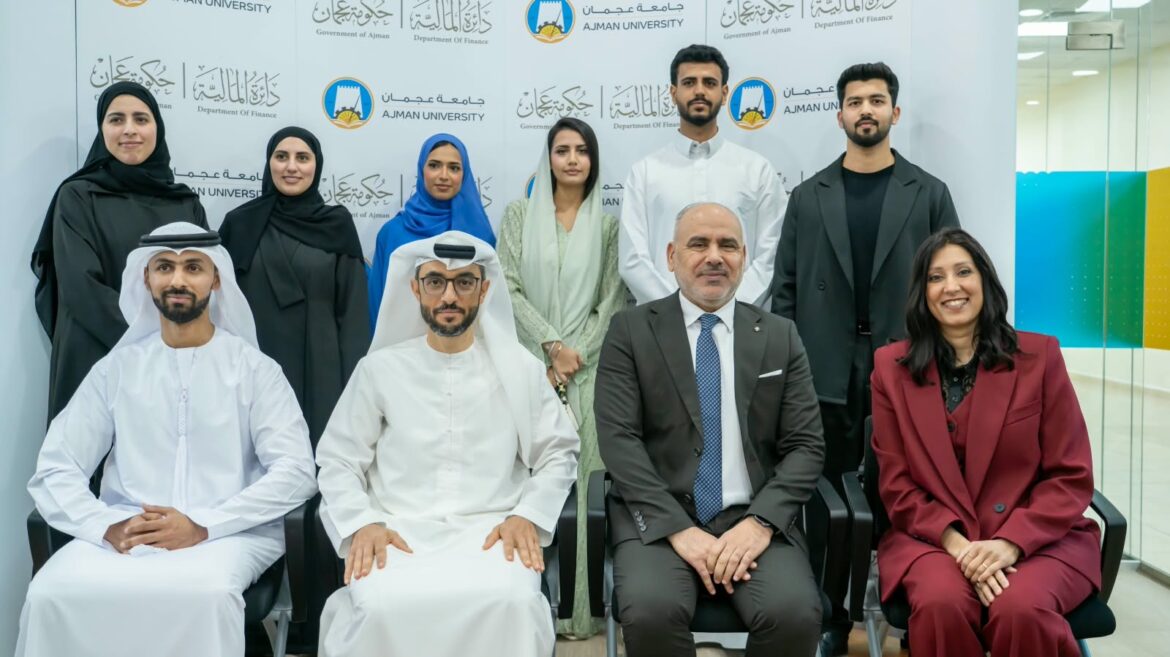 “مالية عجمان” تكرّم الفائزين بجائزة الأوراق البحثية التطبيقية بالتعاون مع جامعة عجمان